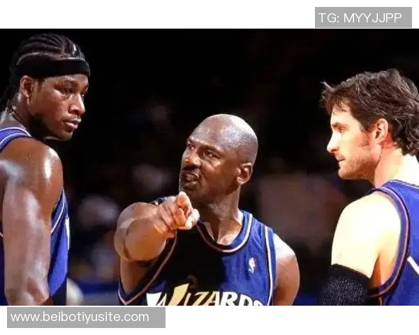 夸梅直言詹姆斯若不回防应考虑退役年龄不是借口